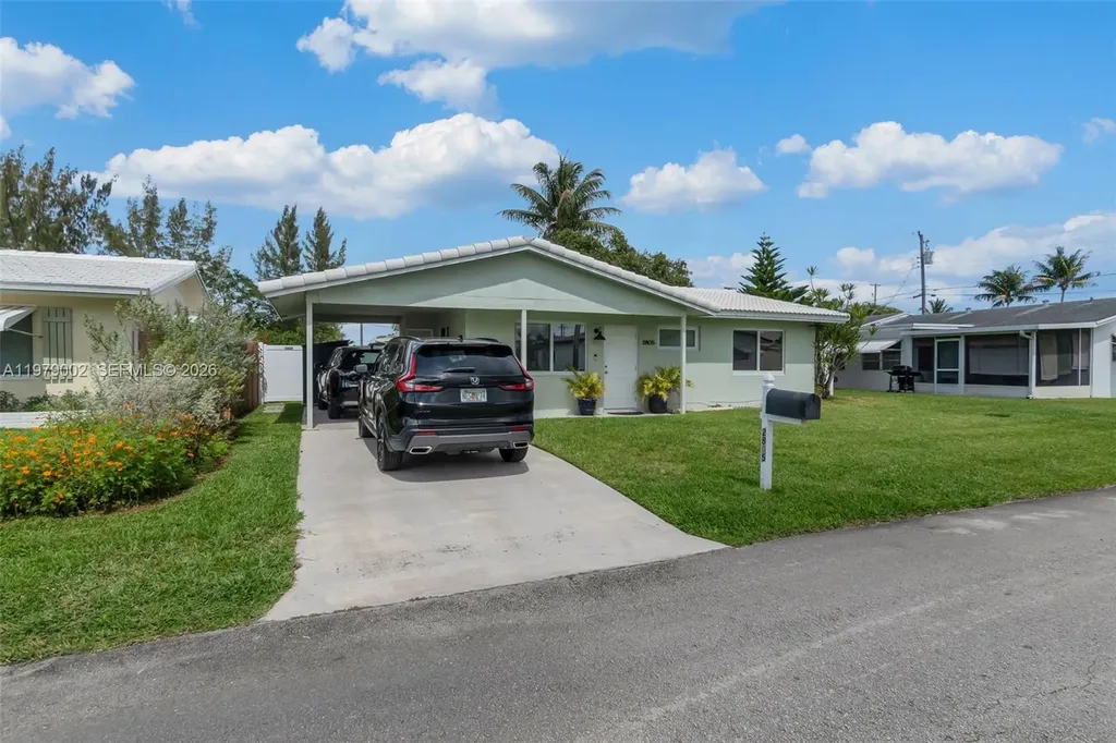 2805 NW 52nd Court Tamarac FL 33309