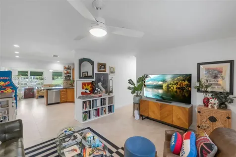 2805 NW 52nd Court Tamarac FL 33309
