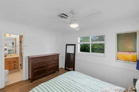 2805 NW 52nd Court Tamarac FL 33309
