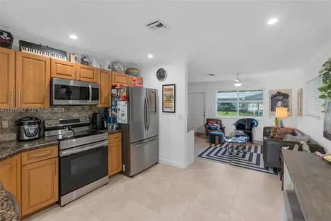 2805 NW 52nd Court Tamarac FL 33309