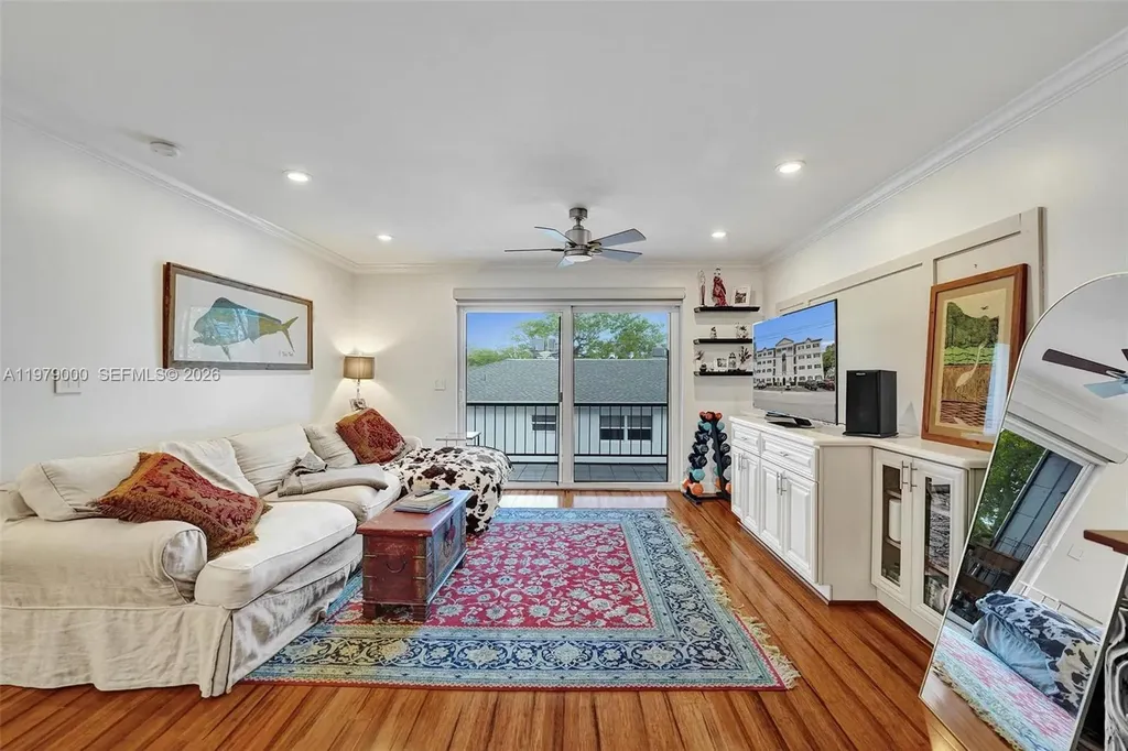 1212 SE 2nd Court Fort Lauderdale FL 33301