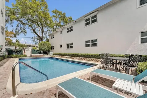 1212 SE 2nd Court Fort Lauderdale FL 33301