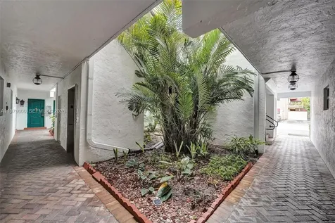 1212 SE 2nd Court Fort Lauderdale FL 33301