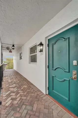 1212 SE 2nd Court Fort Lauderdale FL 33301