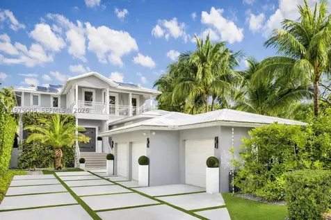 755 NE 77th Street Miami FL 33136