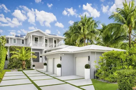 755 NE 77th Street Miami FL 33136