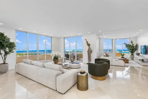 808 Brickell Key Drive Miami FL 33131