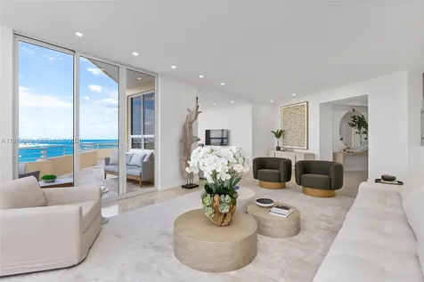 808 Brickell Key Drive Miami FL 33131