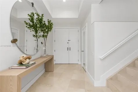 808 Brickell Key Drive Miami FL 33131