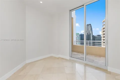 808 Brickell Key Drive Miami FL 33131