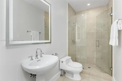 808 Brickell Key Drive Miami FL 33131
