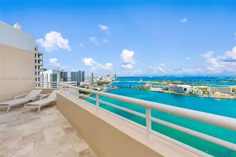 808 Brickell Key Drive Miami FL 33131