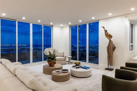 808 Brickell Key Drive Miami FL 33131
