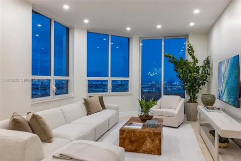 808 Brickell Key Drive Miami FL 33131