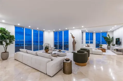 808 Brickell Key Drive Miami FL 33131