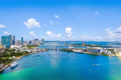808 Brickell Key Drive Miami FL 33131