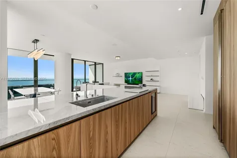 2000 S Ocean Drive Hallandale Beach FL 33009