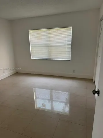17911 NW 68th Avenue Hialeah FL 33015