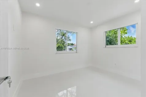 7860 SW 158th Terrace Palmetto Bay FL 33157