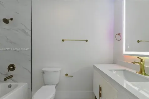 7860 SW 158th Terrace Palmetto Bay FL 33157