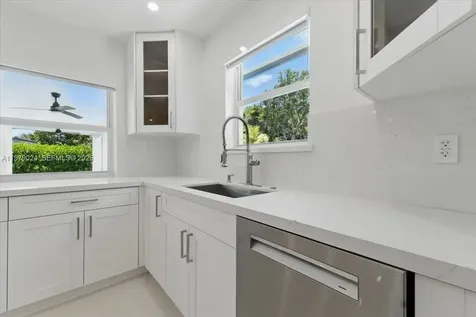 7860 SW 158th Terrace Palmetto Bay FL 33157