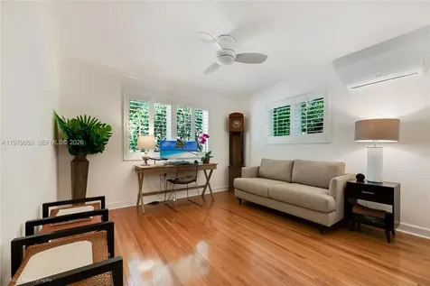 424 Sansovino Avenue Coral Gables FL 33146