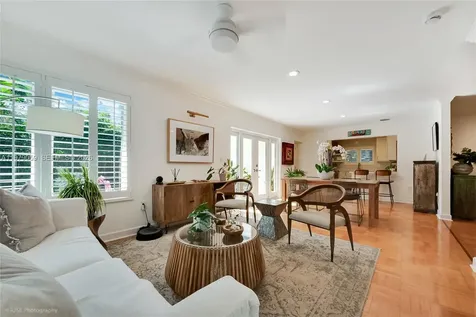 424 Sansovino Avenue Coral Gables FL 33146