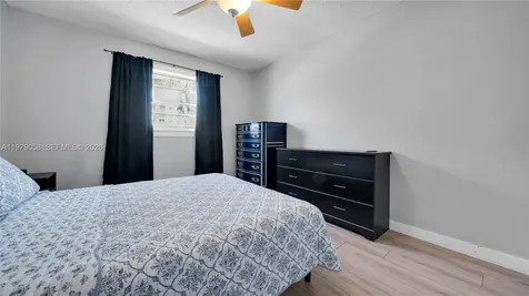 415 NE 2nd Street Hallandale Beach FL 33009