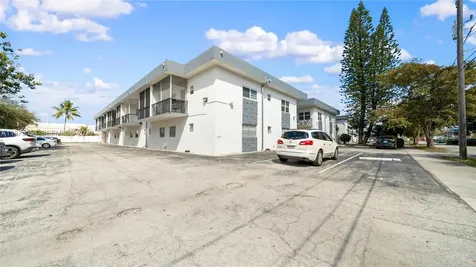 415 NE 2nd Street Hallandale Beach FL 33009