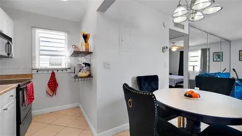 415 NE 2nd Street Hallandale Beach FL 33009