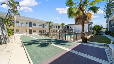 415 NE 2nd Street Hallandale Beach FL 33009