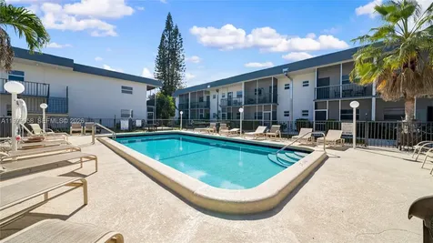 415 NE 2nd Street Hallandale Beach FL 33009