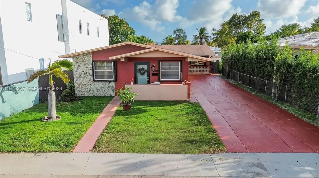 3166 SW 22nd Terrace Miami FL 33145