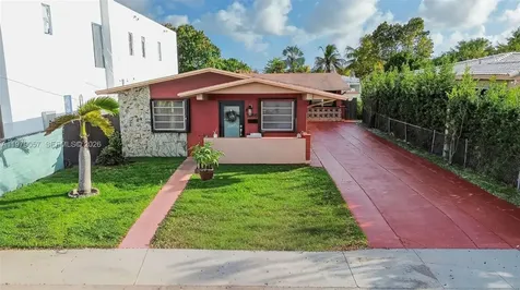 3166 SW 22nd Terrace Miami FL 33145