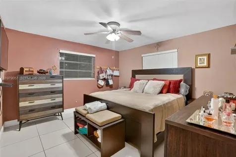 3166 SW 22nd Terrace Miami FL 33145