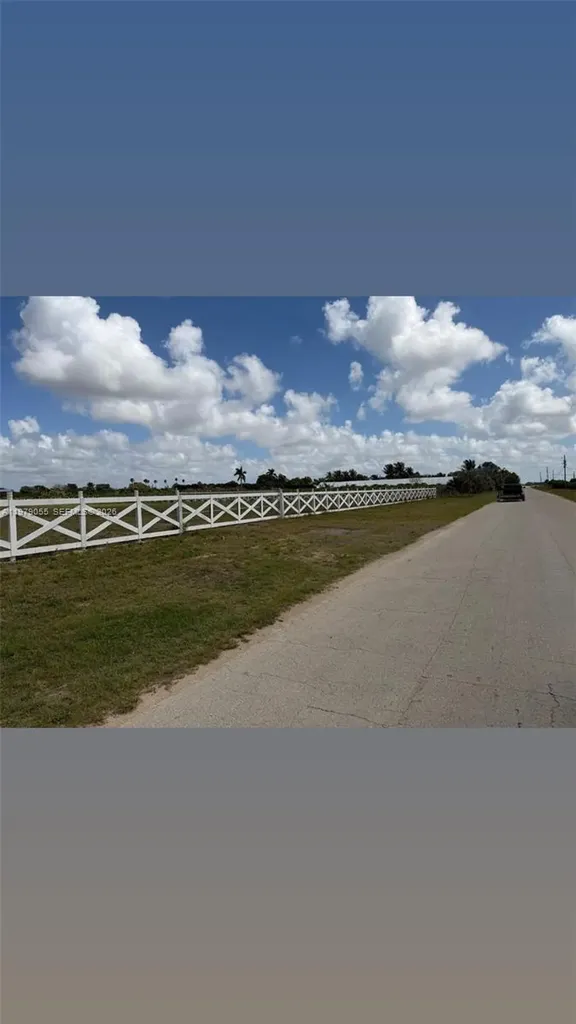 209 Avenue SW 37555 Homestead FL 33034