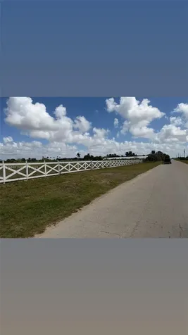 209 Avenue SW 37555 Homestead FL 33034