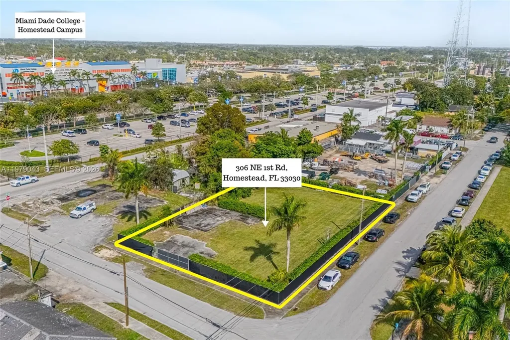 306 NE 1st Road Homestead FL 33030