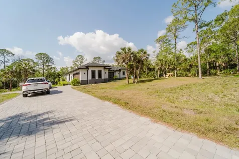 398 35th Avenue NW Naples FL 34120