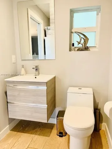 619 Meridian Avenue Miami Beach FL 33139