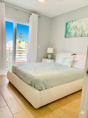619 Meridian Avenue Miami Beach FL 33139