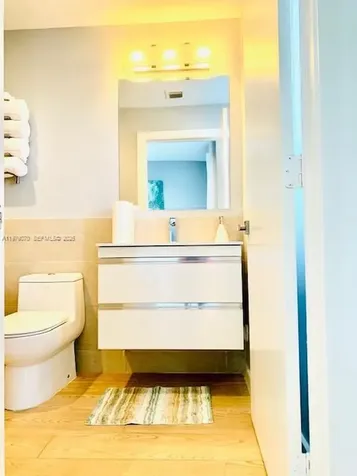 619 Meridian Avenue Miami Beach FL 33139