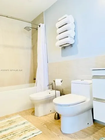 619 Meridian Avenue Miami Beach FL 33139