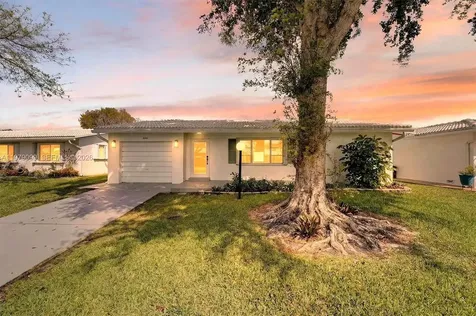 8941 NW 13th Street Plantation FL 33322