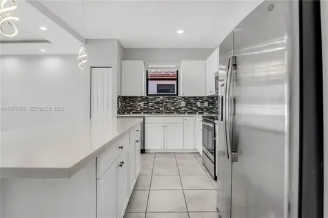2541 SE 1st Street Homestead FL 33033