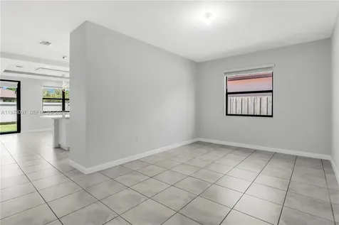 2541 SE 1st Street Homestead FL 33033