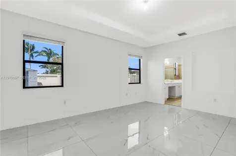 2541 SE 1st Street Homestead FL 33033