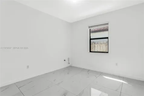2541 SE 1st Street Homestead FL 33033