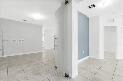 2541 SE 1st Street Homestead FL 33033