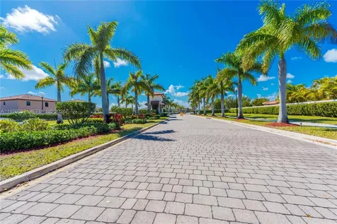 2541 SE 1st Street Homestead FL 33033